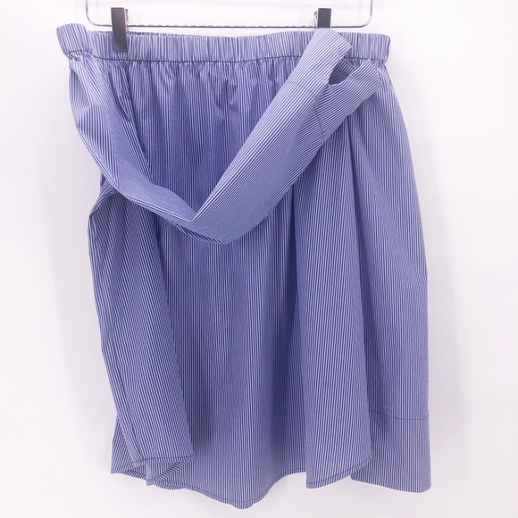 Philosophy Off Shoulder Seersucker Blouse - Picture 4 of 5